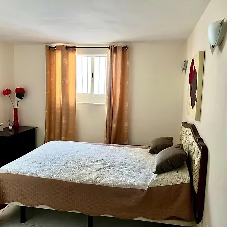 Townhouse In , Complex Tegueste Διαμέρισμα *